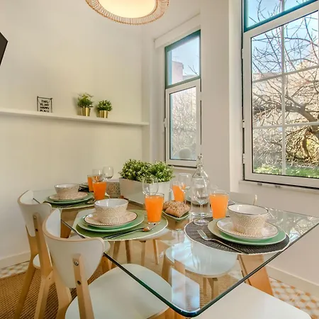 Graca Trendy Flat Лиссабон